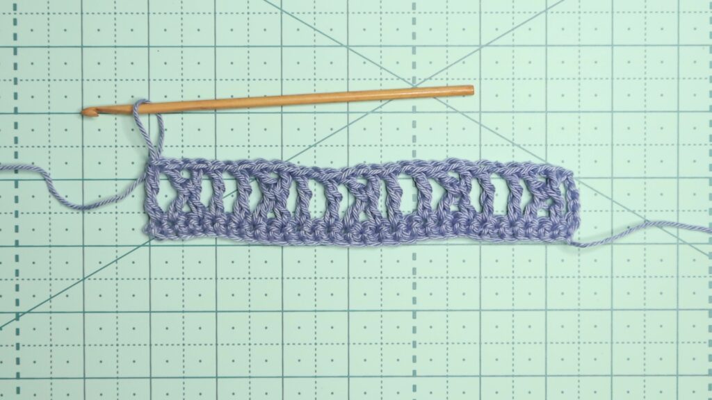 Osiris lace stitch row 2