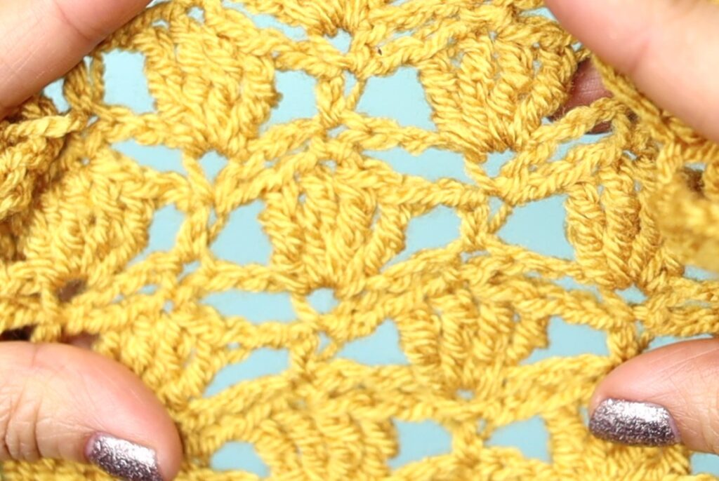 The petal stitch shell