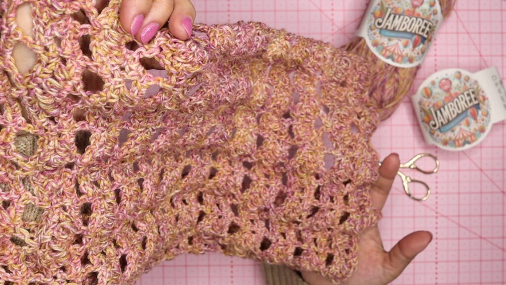 Crochet shawl with improved drape using larger crochet hook