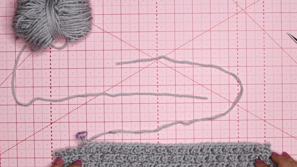 Surgeon's knot step 1