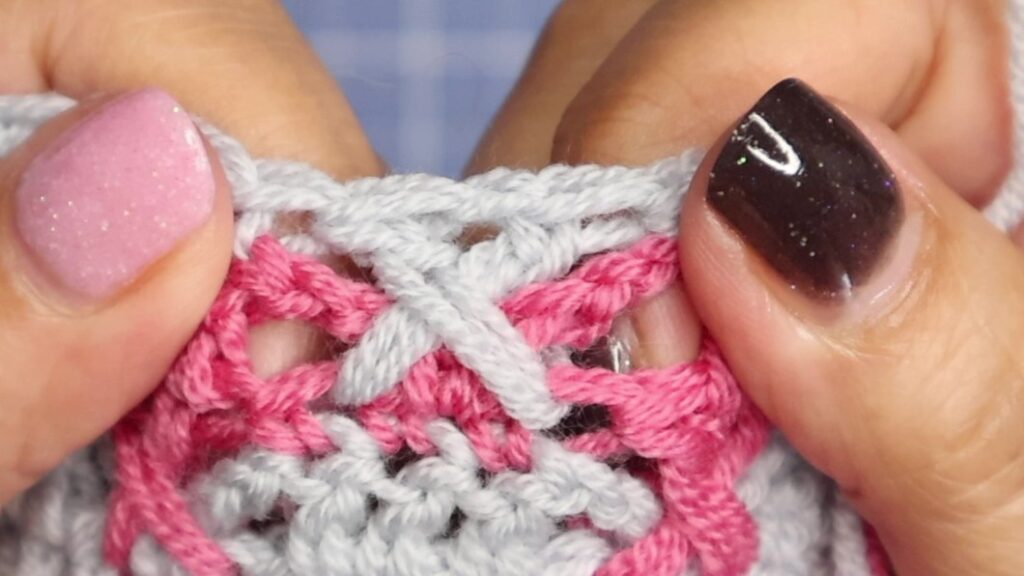 The cob cottage stitch crossed double crochet