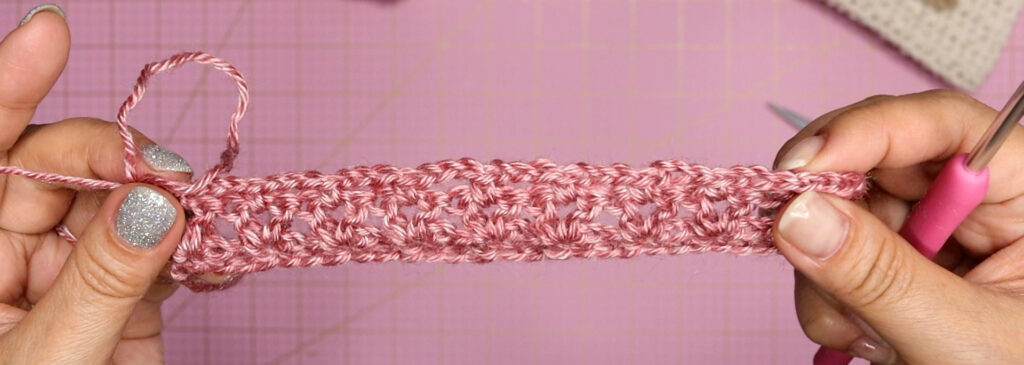 Floating V-stitch row 3