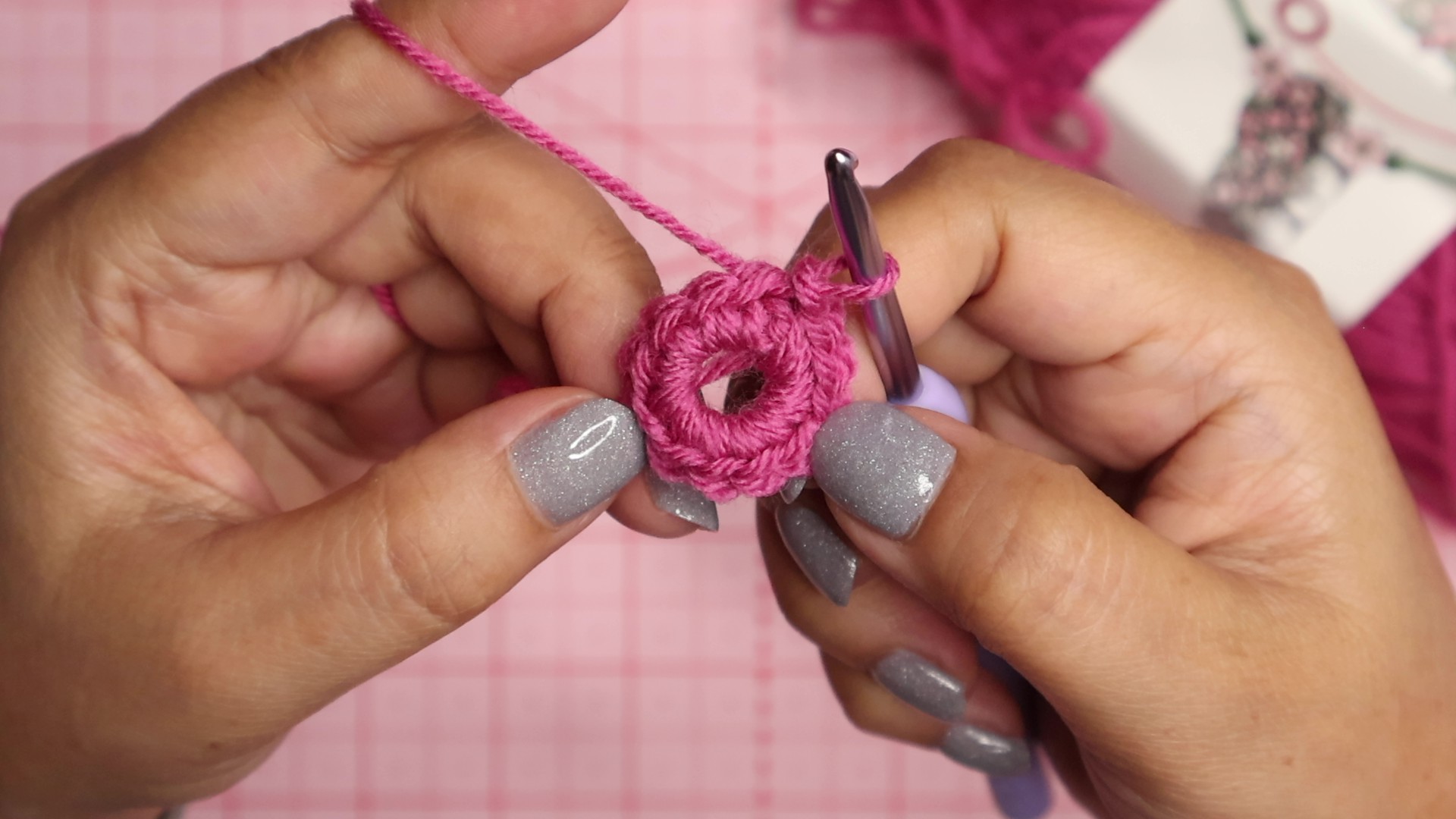 Rose motif round 1