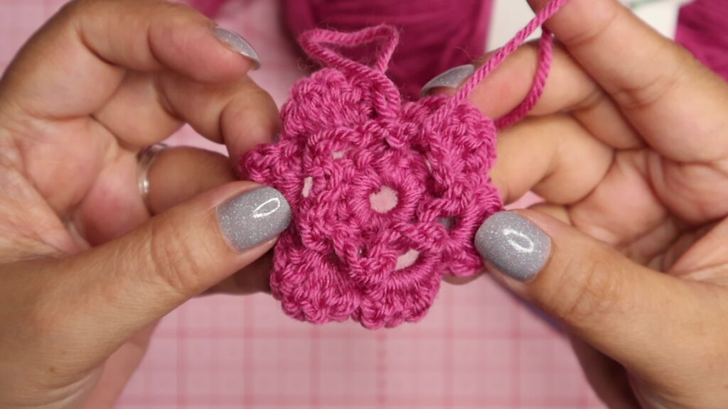 Rose motif round 4
